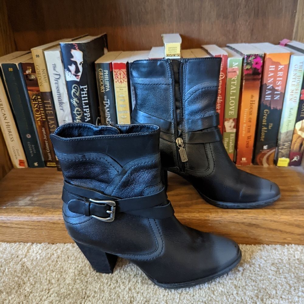 𝅺blondo waterproof black and grey leather booties side buckle euc sz 7.5